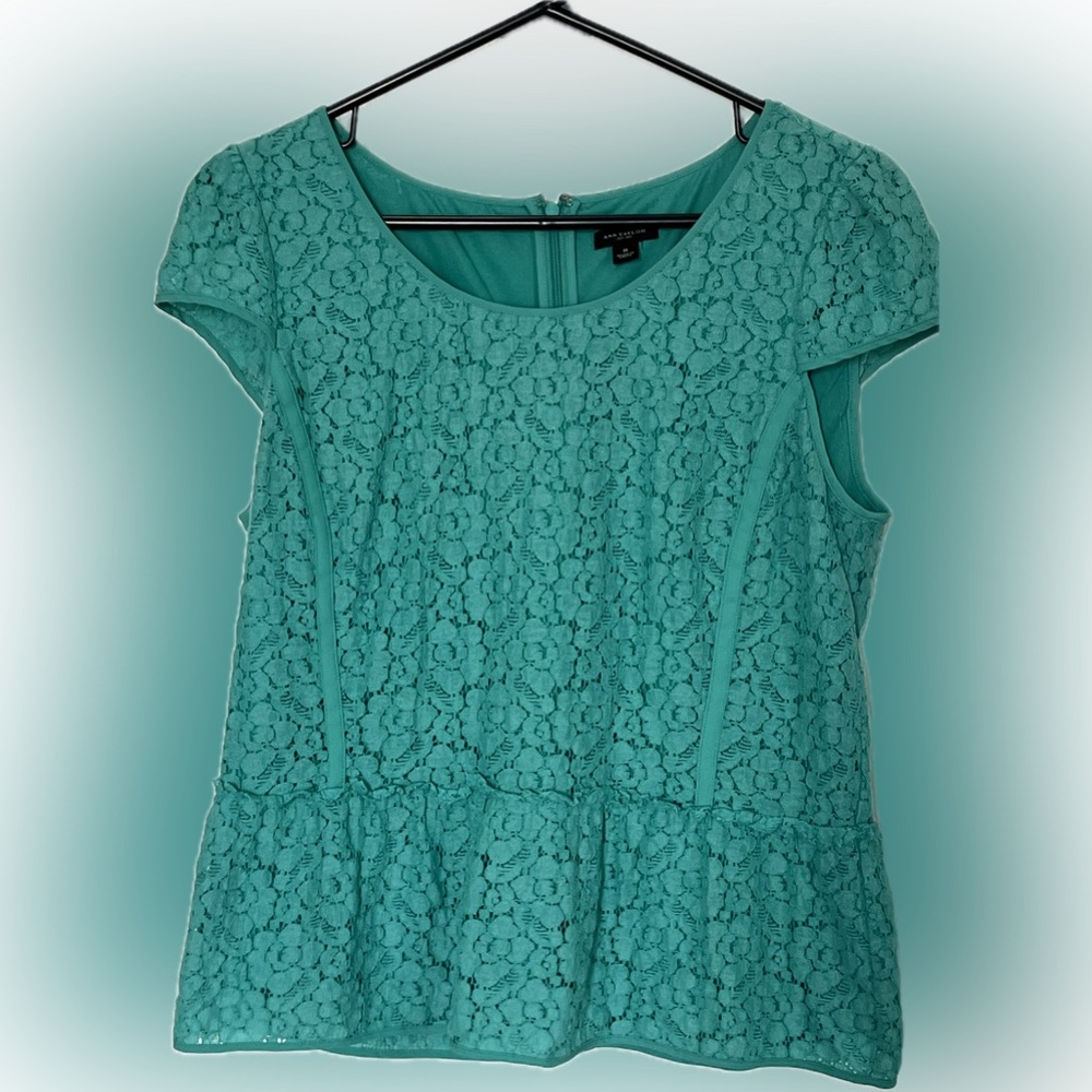 Ann Taylor Turquoise Lace Peplum Top Cap Sleeve Scoop Neck Size 8